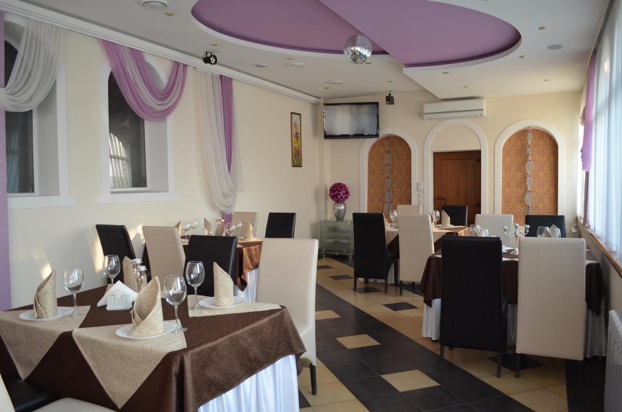 Kozatska Zastava Motel Kropywnycki Zewnętrze zdjęcie