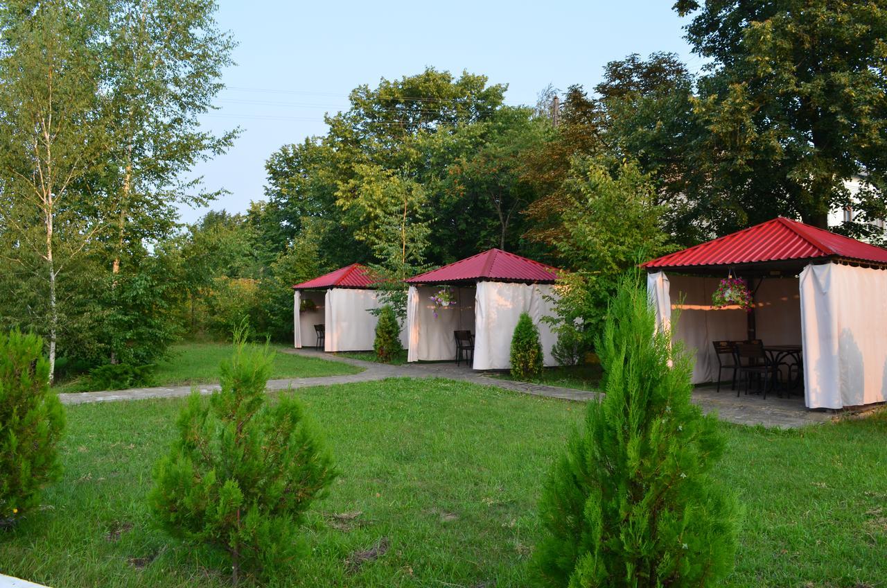Kozatska Zastava Motel Kropywnycki Zewnętrze zdjęcie