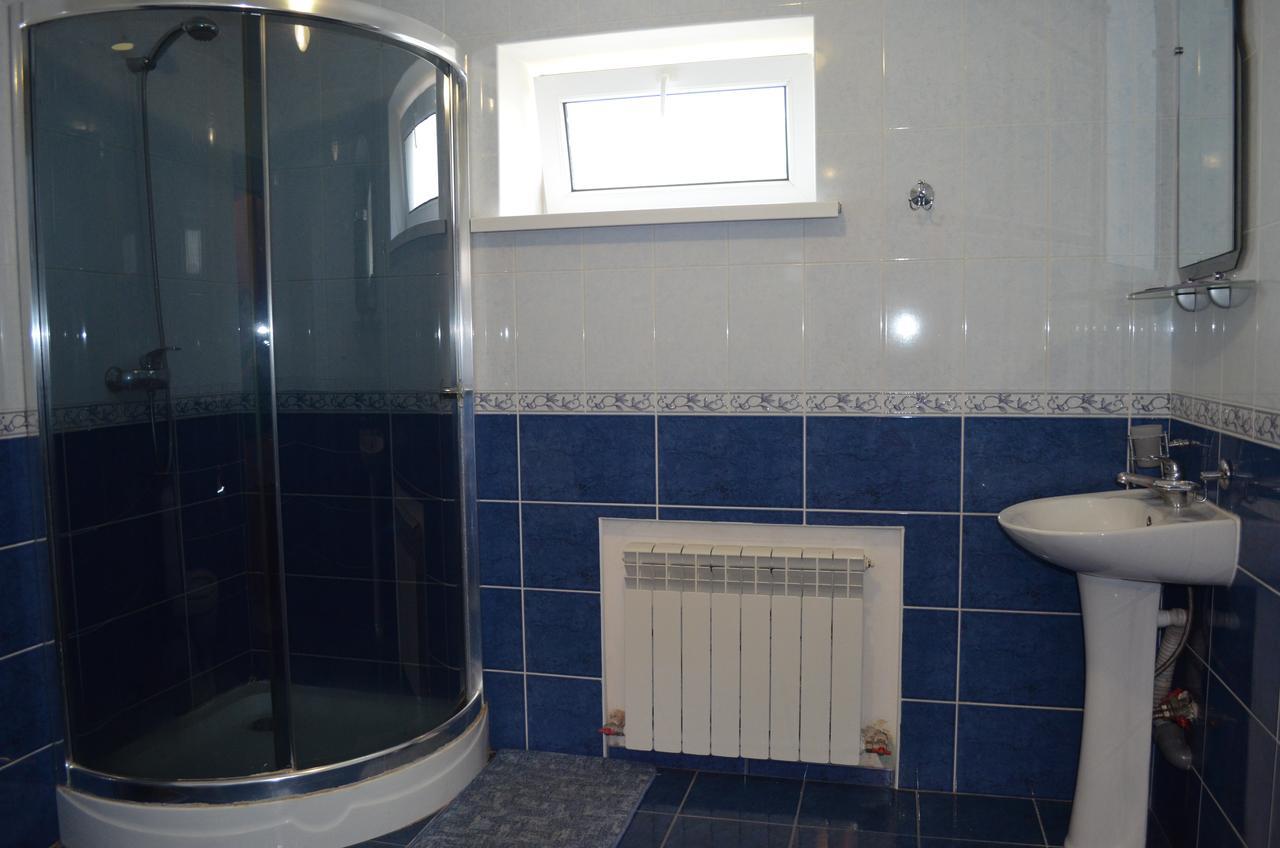 Kozatska Zastava Motel Kropywnycki Zewnętrze zdjęcie