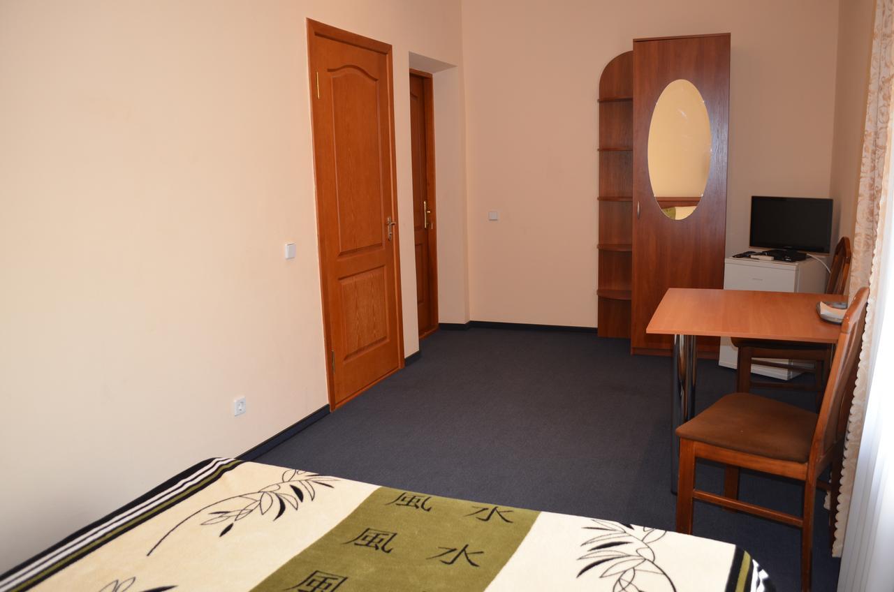 Kozatska Zastava Motel Kropywnycki Zewnętrze zdjęcie